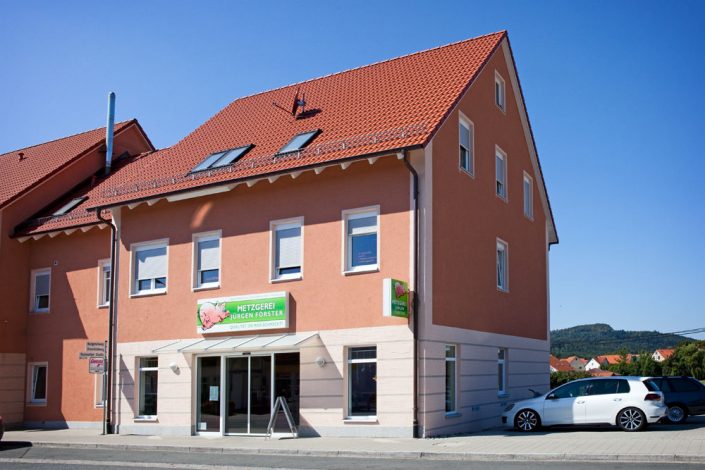 Wohn- und Geschäftshaus